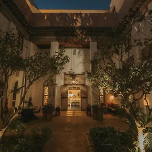 4* Pensión Les Hirondelles Boutique